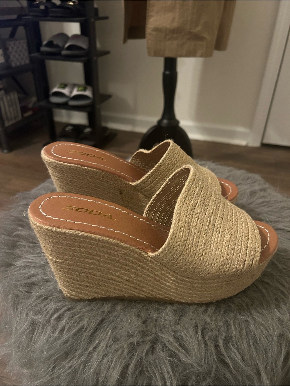 Soda Tan Espadrille Sz 8 High Wedge Slide